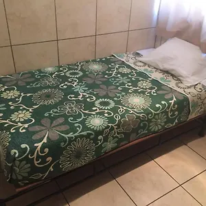 2* Hotel Oyo Centro Médico