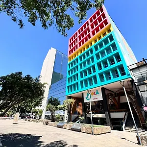 4* Hotel Selina